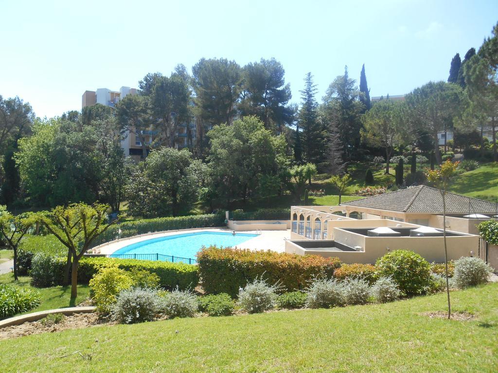 Appartement Les Palmiers - Vacances Cote D'Azur Кан Екстериор снимка